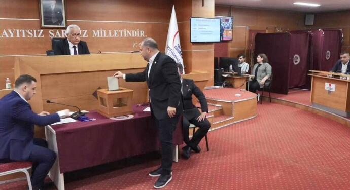 Bayrampaşa Belediyesi CHP’de kaldı