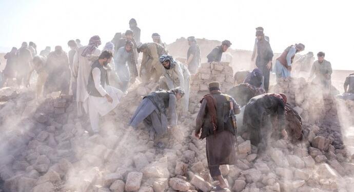 Afganistan’da 6.0 şiddetinde deprem: Ölü sayısı en az 622