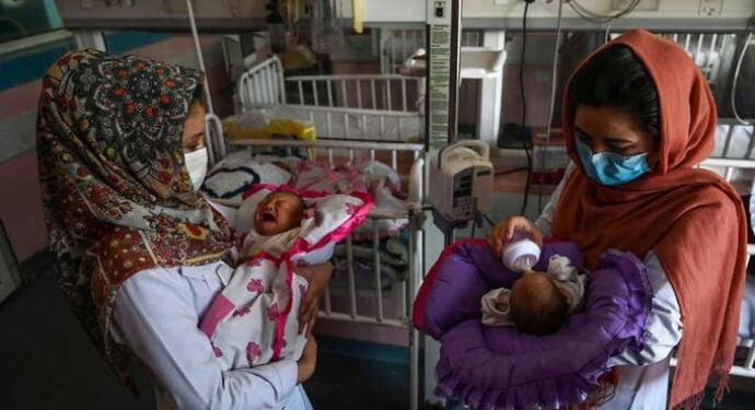 Mor Cumartesi: Depremdeki can kayıpları Taliban rejiminin sonucudur