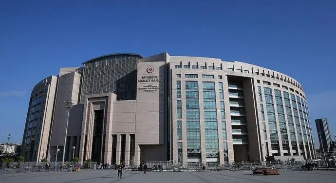 ‘Soğuk Savaş’ programına soruşturma: Sunucu ve konuğa gözaltı kararı