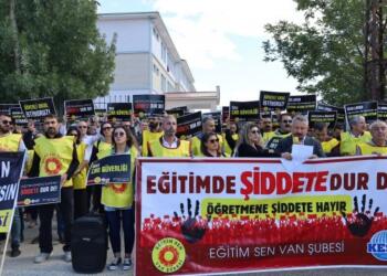 Eğitim Sen’den 2 öğretmene yapılan saldırıya tepki