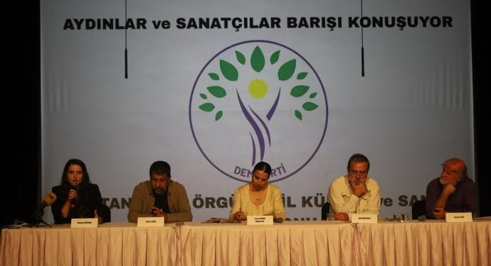 Aydın ve sanatçılar süreci tartıştı: Sivil bir muhalefet oluşturulmalı