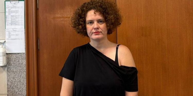 Gazeteci Elif Akgül’ün duruşması ertelendi