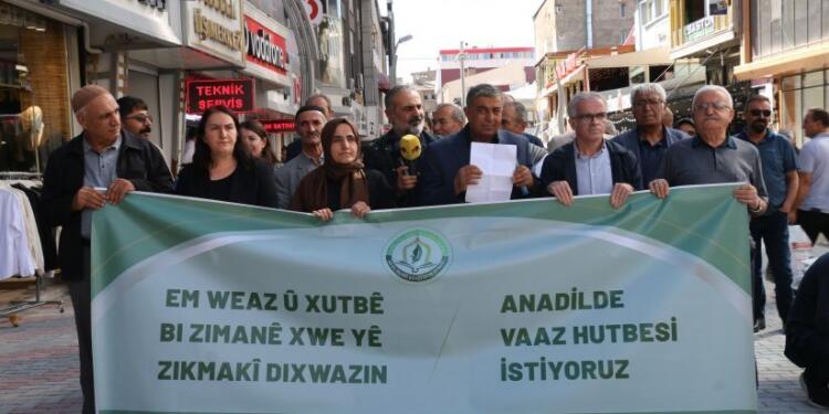 İnanç kurumları: Anadilde vaaz hutbesi istiyoruz