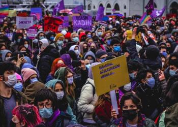 UN Women raporu: Dünya kadın haklarında alarm veriyor