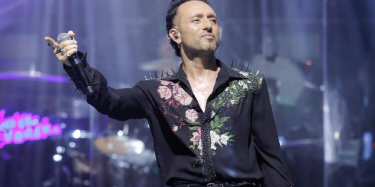 Mabel Matiz’den barış mesajı: ‘Fırtınadayım’ şarkısını Ortadoğulu çocuklara ithaf etti