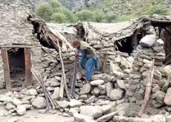 Afganistan’da depremin bilançosu ağırlaşıyor