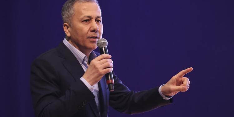 Bakan Yerlikaya’dan CHP’ye tehdit: Devlet gereğini yapacak