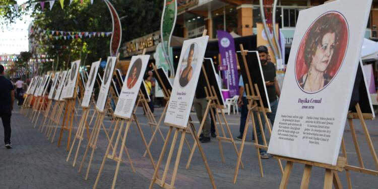 Amed’de kadın portreleri sergisi