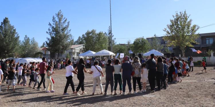 SÛR-FEST konser ve halaylarla son buldu