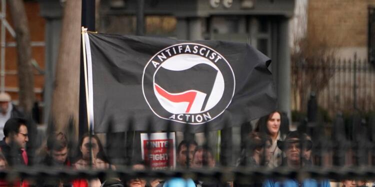 Trump, ANTİFA’yı ‘terör örgütü’ ilan etti