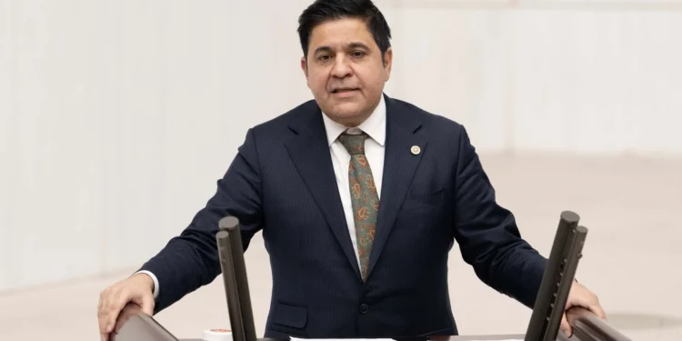 Komisyon üyesi Kaya: Rojava’ya operasyon süreci sonlandırır