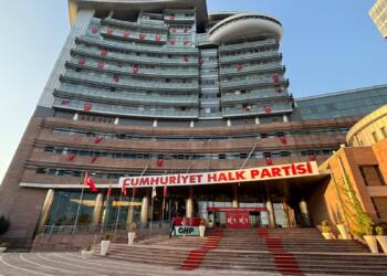 CHP’den olağanüstü kurultay kararı