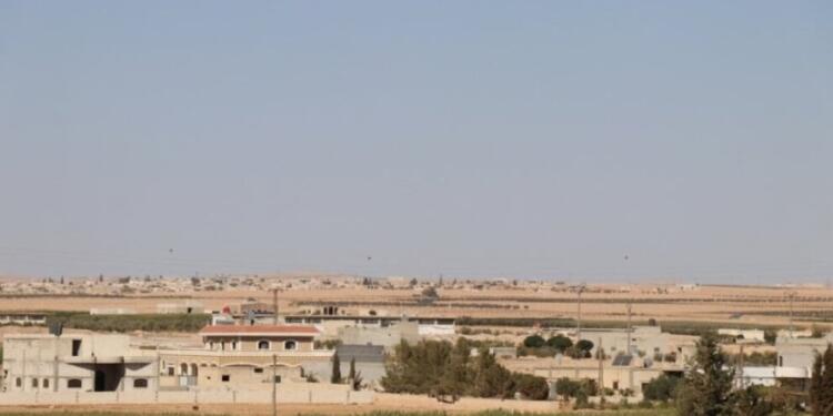 Geçiş Hükümeti Dêr Hafir’de yine sivilleri bombaladı: 4 çocuk yaralandı