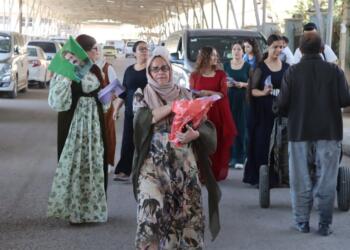 Dêrik’te kadınlar Abdullah Öcalan’ın mektubunu dağıttı