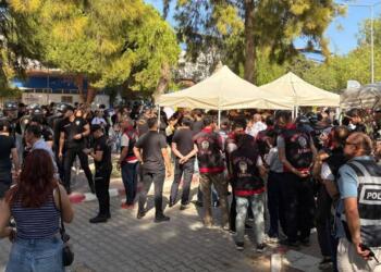 Ege Üniversitesi’nde öğrencilere polis saldırısı