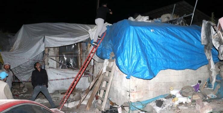 Erzirom’da toprak ev çöktü: 2’si çocuk 3 kişi öldü