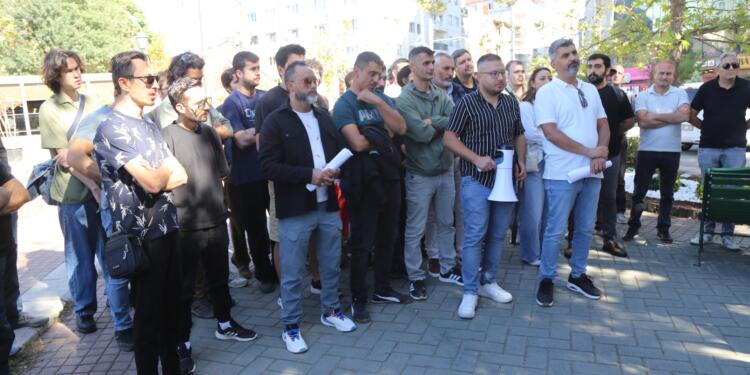 Eti Gıda işçileri sendikalarına tepki gösterdi