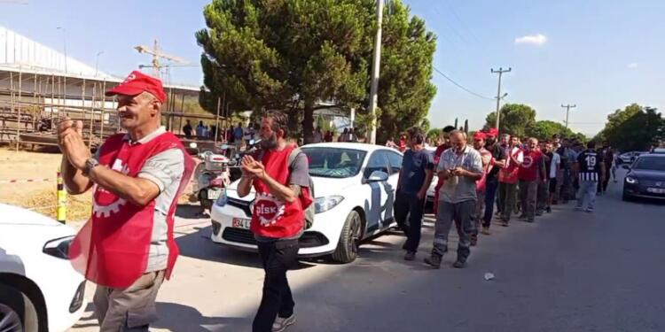 Sefine Tersanesi’nde grev: Sözlerini tutmayıp işçileri oyalıyorlar