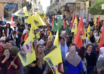 Dirbêsiyê’de Abdullah Öcalan’ın özgürlüğü için yürüyüş