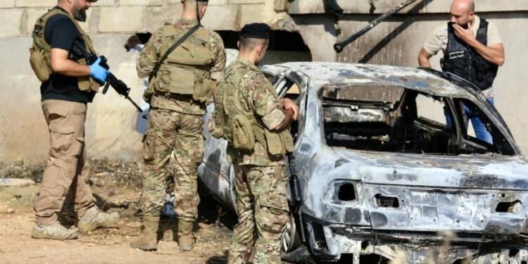 İsrail Lübnan’da bir aracı hedef aldı: 2 yaralı