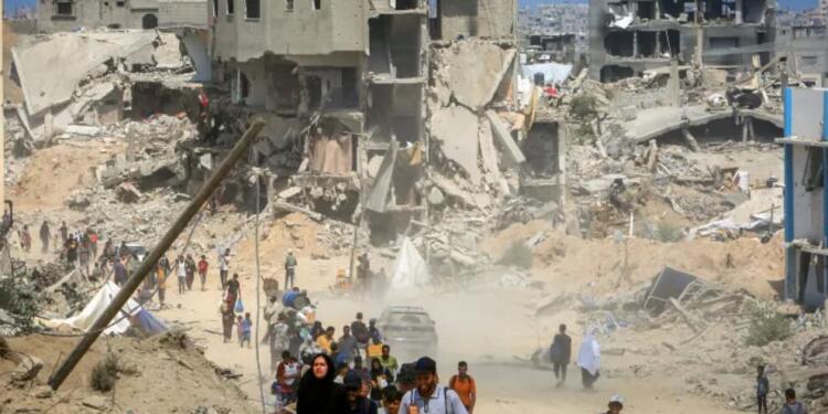 İsrail tankları Gazze merkezine ilerliyor, iletişim tamamen kesildi