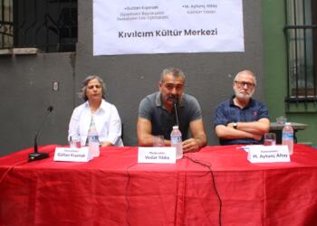 İstanbul’da ‘Kürt sorununda çözüm arayışları’ paneli