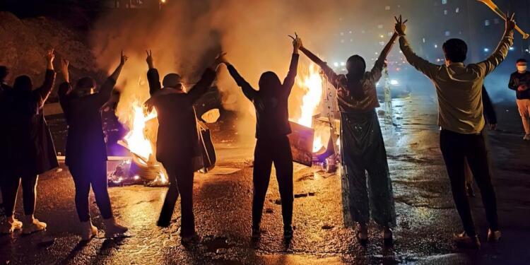 Nergis Muhammedi: Jin, jiyan, azadî Devrimi hâlâ canlı