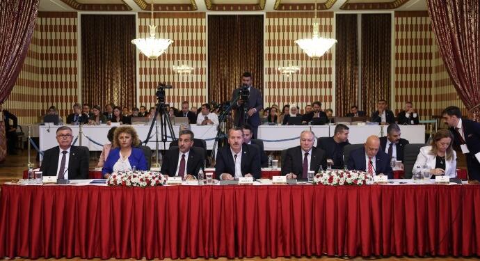 KESK’ten komisyona öneriler: ‘Kalıcı çözüm hakların tanınmasıyla mümkündür’