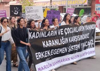 Mêrdîn’de kadınlar yürüdü: ‘Çürümeye izin vermeyeceğiz’