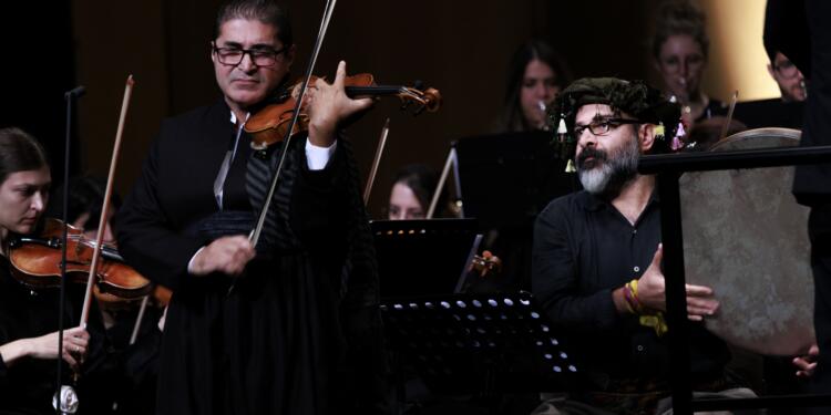 Kürtçe ezgiler Brüksel Filarmoni Orkestrası ile buluştu