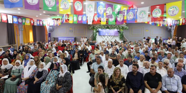 DEM Parti İl Eşbaşkanı: Süreç Öcalan öncülüğünde başarıya ulaşacak