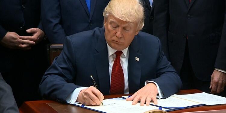 Trump imzaladı: ABD Savunma Bakanlığı, ‘Savaş Bakanlığı’ oldu