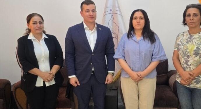 ABD’li senatörün danışmanından Şêxmeqsûd ve Eşrefiyê’ye ziyaret