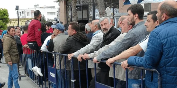 TÜİK’e göre de Ağustos’ta işsizlik arttı