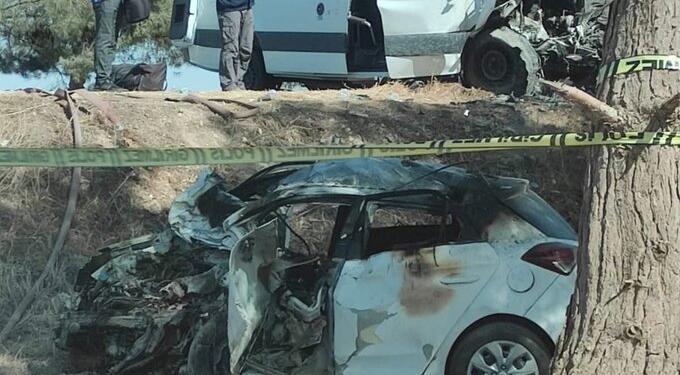 Wêranşar’da trafik kazası: 1 ölü, 12 yaralı