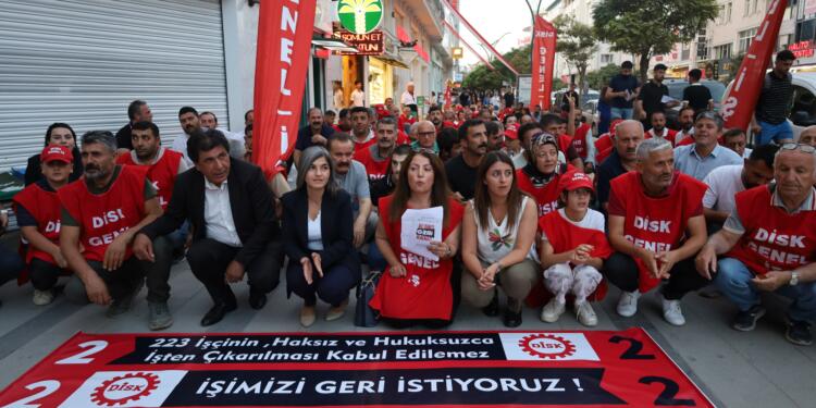 Wan’da 223 işçinin direnişi sürüyor: ‘İşimizi geri istiyoruz’