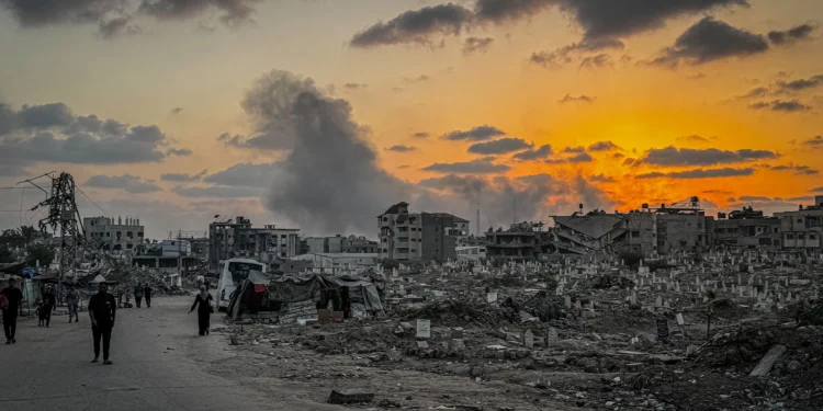 İsrail’in Gazze’ye saldırılarında en az 44 kişi öldü