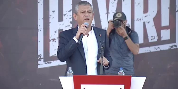 CHP’den Tandoğan’da miting: Vesayet değil, siyaset