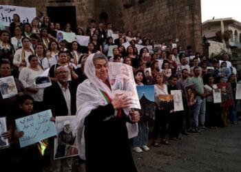 Süveydalı anneler kaçırılan yakınlarının akıbetini soruyor