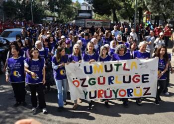 ‘Özgürlük yürüyüşü’ başladı: Amed’den Ankara’ya barış köprüsü kuruyoruz