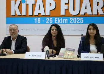 Amed Kitap Fuarı’nda ‘Demokratik Sosyalizm’ paneli: Zeki Bayhan’ın mesajı okundu