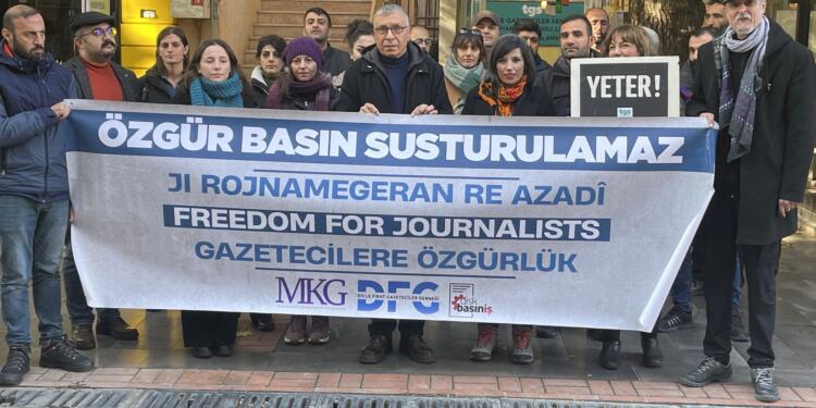 DFG: Gizli tanıklarla gazetecilik kriminalize edilemez