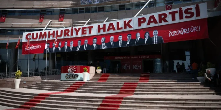 CHP’nin 39. Olağan Kurultayı kasım sonunda yapılacak