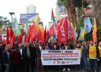 İzmir ve Dêrsim’de Filistin’le dayanışma eylemleri