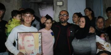 Türkiye’de 30 yıllık tutsaklıktan sonra Şêxmeqsûd’de zılgıtlarla karşılandı