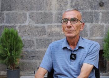 Komployu içerde yaşadı: Başkan milyonların içinde, milyonlar onunla