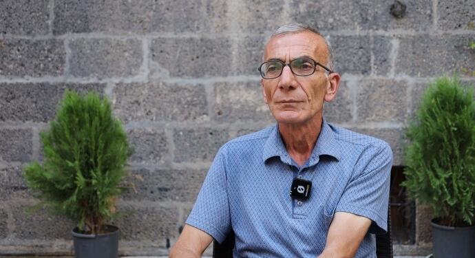 Komployu içerde yaşadı: Başkan milyonların içinde, milyonlar onunla