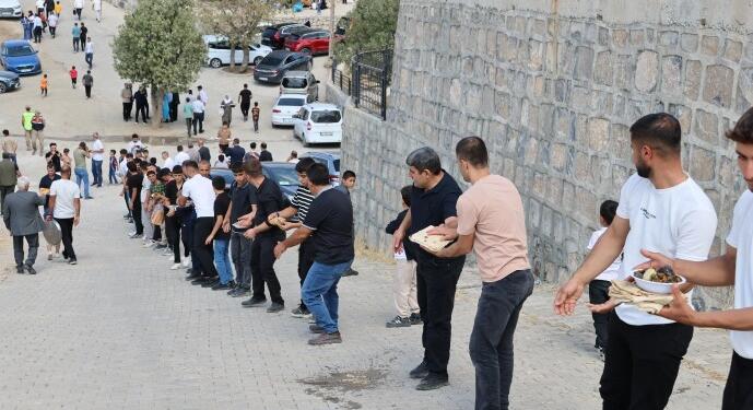 Gundikê Melê’de ‘Tamtamûk’ sofrası kuruldu