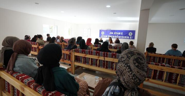 Şemrex’te ‘Kültürel soykırım’ konulu panel düzenlendi